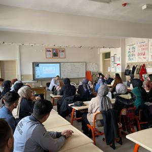 BİNGÖL AİLE VE SOSYAL HİZMETLER İL MÜDÜRLÜĞÜ PERSONLERİNE ORYANTASYON EĞİTİMİ YAPILDI - fotoğraf 3