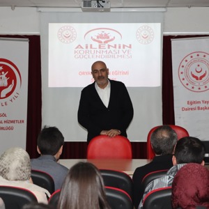 BİNGÖL AİLE VE SOSYAL HİZMETLER İL MÜDÜRLÜĞÜ PERSONLERİNE ORYANTASYON EĞİTİMİ YAPILDI - fotoğraf 1