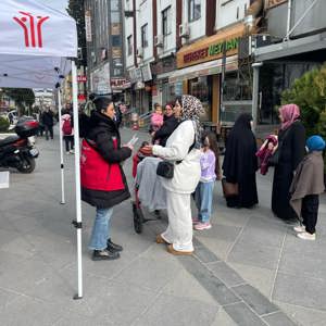 İl Müdürlüğümüze bağlı Sosyal Hizmet Merkezlerimiz tarafından İl genelinde sahaya çıkan ekiplerimiz şikayet mekanizmaları hakkında bilgilendirme ve broşür dağıtımı gerçekleştirilmiştir. - fotoğraf 8