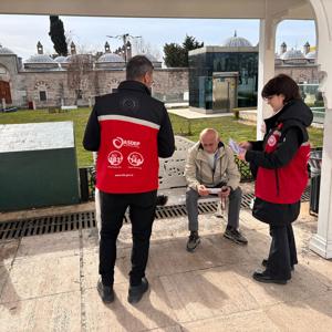 İl Müdürlüğümüze bağlı Sosyal Hizmet Merkezlerimiz tarafından İl genelinde sahaya çıkan ekiplerimiz şikayet mekanizmaları hakkında bilgilendirme ve broşür dağıtımı gerçekleştirilmiştir. - fotoğraf 5