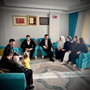 İl Müdürümüz Sn. Ömer TURAN, Şehit Yakınlarımızı ve Gazilerimizi düzenli olarak hanelerinde ziyaret etmeye devam etmektedir. - fotoğraf 6