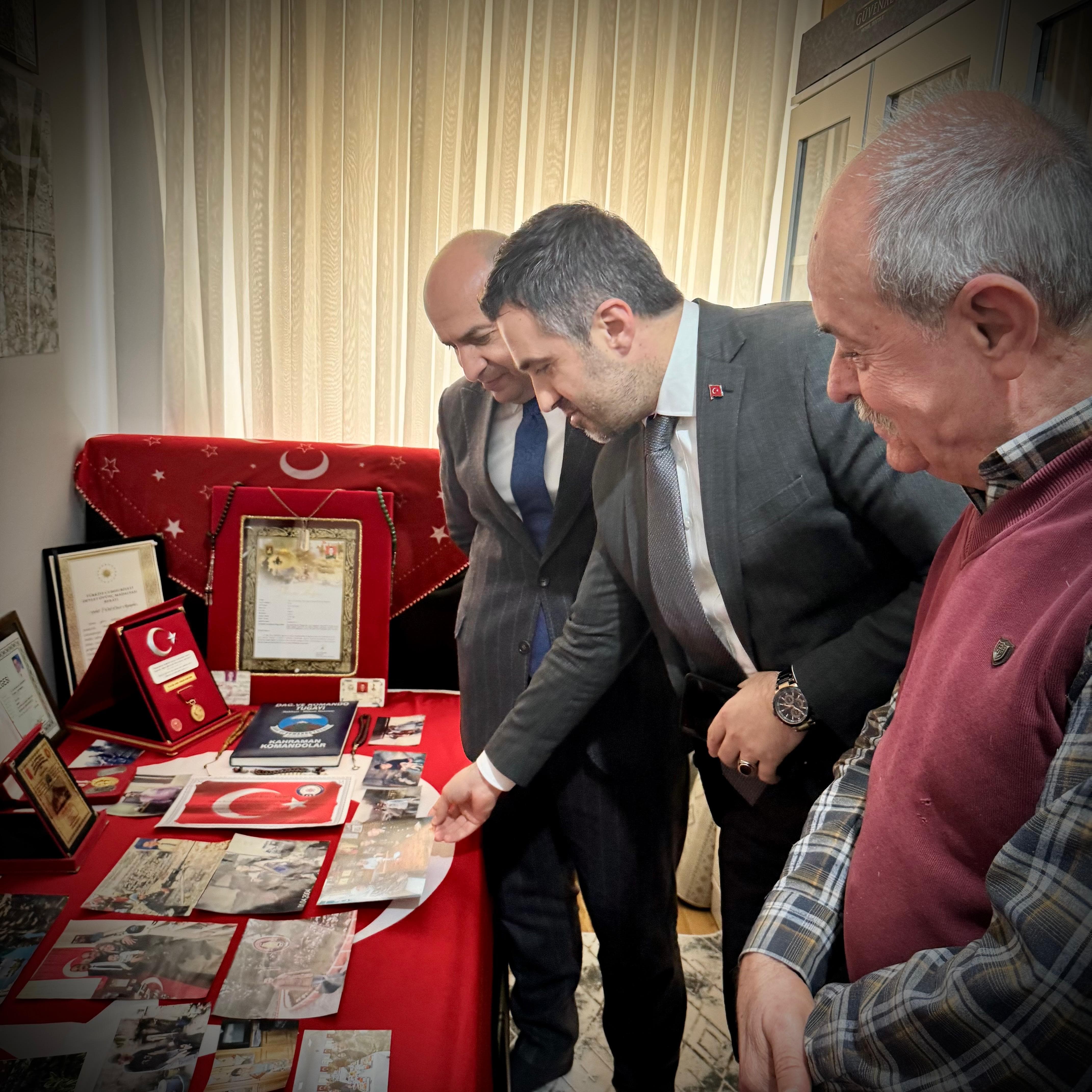 İl Müdürümüz Sn. Ömer TURAN, Şehit Yakınlarımızı ve Gazilerimizi düzenli olarak hanelerinde ziyaret etmeye devam etmektedir. 