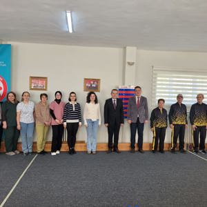 8 Mart Dünya Kadınlar Günü Münasebetiyle Kırklareli Huzurevinde Kutlama Programı Düzenlendi. - fotoğraf 3