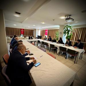İl Müdürümüz Sn. Ömer TURAN başkanlığında İl Müdür Yardımcıları toplantısı gerçekleştirilmiştir. - fotoğraf 5