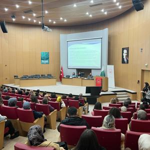 İl Müdürlüğümüz tarafından hazırlanan 8 Mart Dünya Kadınlar Günü, "Güçlü Kadınlar Güçlü Yarınlar" temalı program Kocaeli Ticaret Odasında gerçekleştirildi. - fotoğraf 3