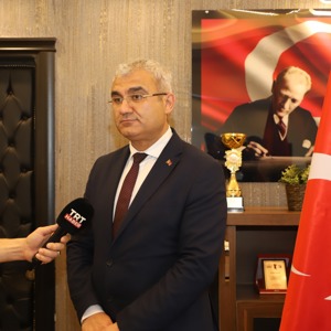 REKTÖR PROF. DR. HAMİT EMRAH BERİŞ ADANA ÇOCUK EVLERİ SİTEMİZİ ZİYARET ETTİ. - fotoğraf 8