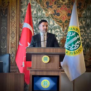İstanbul Üniversitesi ile ortaklaşa gerçekleştirdiğimiz Gazze’nin Kadınları ve Çocukları isimli konferans İl Müdürümüz Sn. Ömer TURAN‘ında katılımıyla gerçekleştirilmiştir. - fotoğraf 4