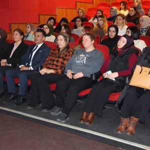 8 Mart Dünya Kadınlar Günü ve Aile Yılı Kapsamında Kadın Personelimize Sinema Etkinliği - fotoğraf 2