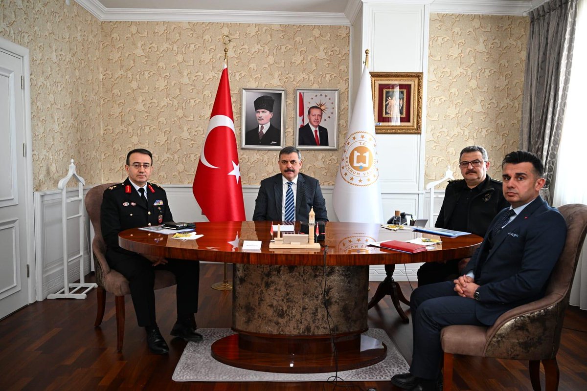 ASH Bakanımız Sayın Mahinur Özdemir GÖKTAŞ ve İçişleri Bakanımız Sayın Ali YERLİKAYA Riyasetinde Aile Yılı Konulu Toplantı