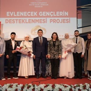 "Evlenecek Gençlerin Desteklenmesi Projesi" kapsamında fon desteğinden faydalanarak Kocaeli’de evlenen ilk çiftimiz. - fotoğraf 4