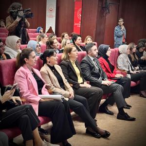 Kadın İstihdamı & Ailenin Sosyal Refah Seviyesinin Yükseltilmesi konulu programımız Vali yardımcımız Sn. Serap ÖZMEN ÇETİN ve İl Müdürümüz Sn. Ömer TURAN katılımlarıyla gerçekleştirilmiştir. - fotoğraf 3