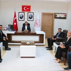 Gaziantep Büyükşehir Belediyesi Şube Müdürü Eyyüp Yıldız ve Proje Ekibinden İl Müdürümüz Serdar DEMİRCİ’ye Ziyaret - fotoğraf 1