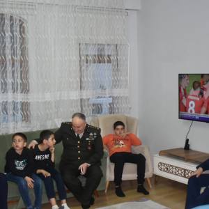 Geleceğin Teminatı Çocuklarla Anlamlı İftar Buluşması - fotoğraf 6