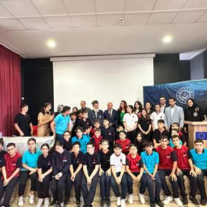 Sosyal Hizmet Merkezlerimiz Tarafından İlçelerimizdeki Kahraman Gazilerimiz ve Kıymetli Şehit Yakınlarımız Yarınımızın Teminatı Çocuklarımız ve Gençlerimizle Buluşmaya Devam Ediyor. - fotoğraf 8