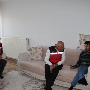 2025 Aile Yılı etkinlikleri kapsamında, İl Müdürümüz Abdulbari AKSOY tarafından Bakanlığımızın Hizmet modelerinden faydalanan ailelerimizi ziyaret etti. - fotoğraf 11