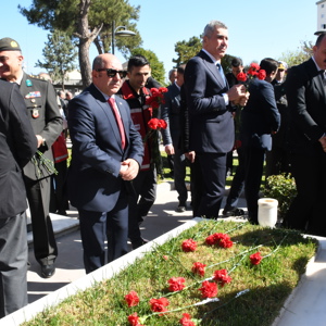 Çanakkale Şehitleri Anma Töreni Gerçekleştirildi - fotoğraf 4