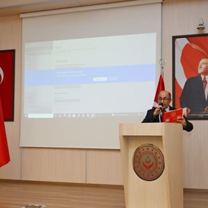 18 Mart Şehitleri Anma Günü ve Çanakkale Deniz Zaferi’nin 110. yıl dönümü dolayısıyla Antalya’da anma töreni düzenlendi. - fotoğraf 4