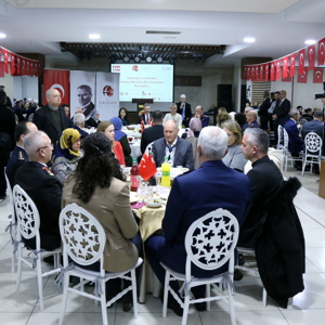 Şehitlerimiz ve Gazilerimiz Onuruna İftar Programı Düzenlendi - fotoğraf 3
