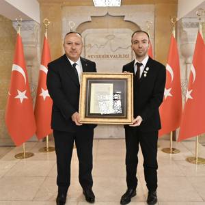 Devlet Övünç Madalyası ve Beratı Tevcih Töreni - fotoğraf 3