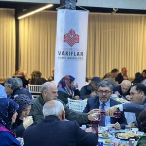 8 Mart Dünya Kadınlar Günü ve Aile Yılı İftar Programında Yarım Asırlık Çiftler Bir Araya Geldi - fotoğraf 5