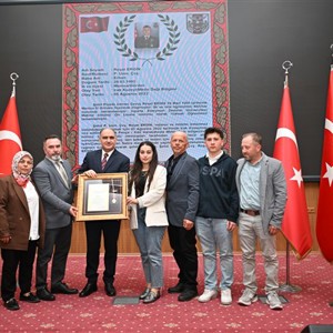 'Devlet Övünç Madalyası ve Berat Tevcih Töreni' Düzenlendi - fotoğraf 7