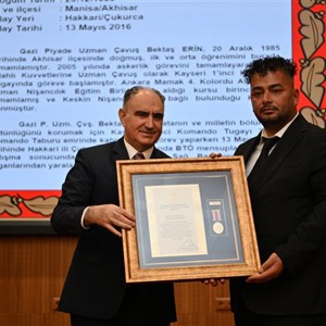 'Devlet Övünç Madalyası ve Berat Tevcih Töreni' Düzenlendi - fotoğraf 10