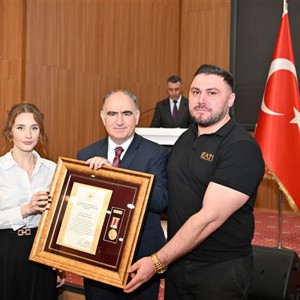 'Devlet Övünç Madalyası ve Berat Tevcih Töreni' Düzenlendi - fotoğraf 11