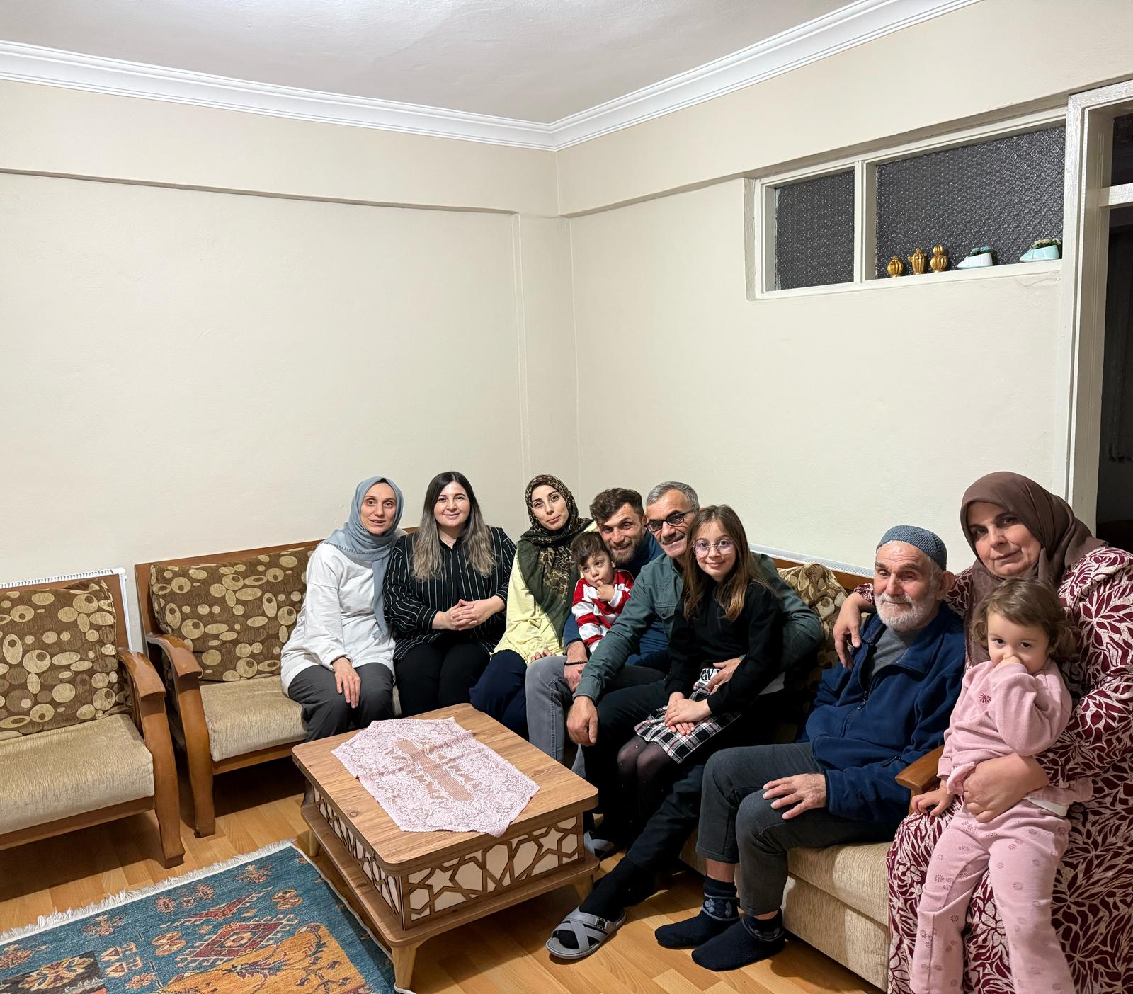 2025 Aile Yılı ve 4 Kuşak - 5 Kuşak Onurlandırma Günü Kapsamında Hanelerde İftar Programları düzenlendi.