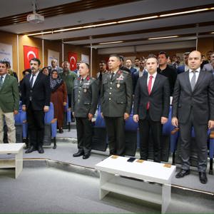 Hakkari’de Devlet Övünç Madalyası Tevcih Töreni Düzenlendi - fotoğraf 1