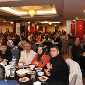 Aile Yılı kapsamında 18 Mart Çanakkale Zaferi ve Şehitleri Anma Günü İftar Programı - fotoğraf 2
