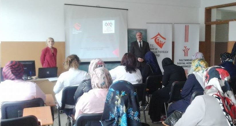 İstanbul’ da Aile Eğitimi Programı kapsamında 54 kişiye eğitim verildi