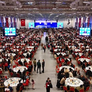 Valiliğimiz tarafından 18 Mart Şehitleri Anma Günü ve Çanakkale Zaferi’nin 110. yıl dönümü dolayısıyla, Şehitlerimizin kıymetli aileleri ve Gazilerimiz onuruna iftar düzenlenmiştir.  - fotoğraf 4