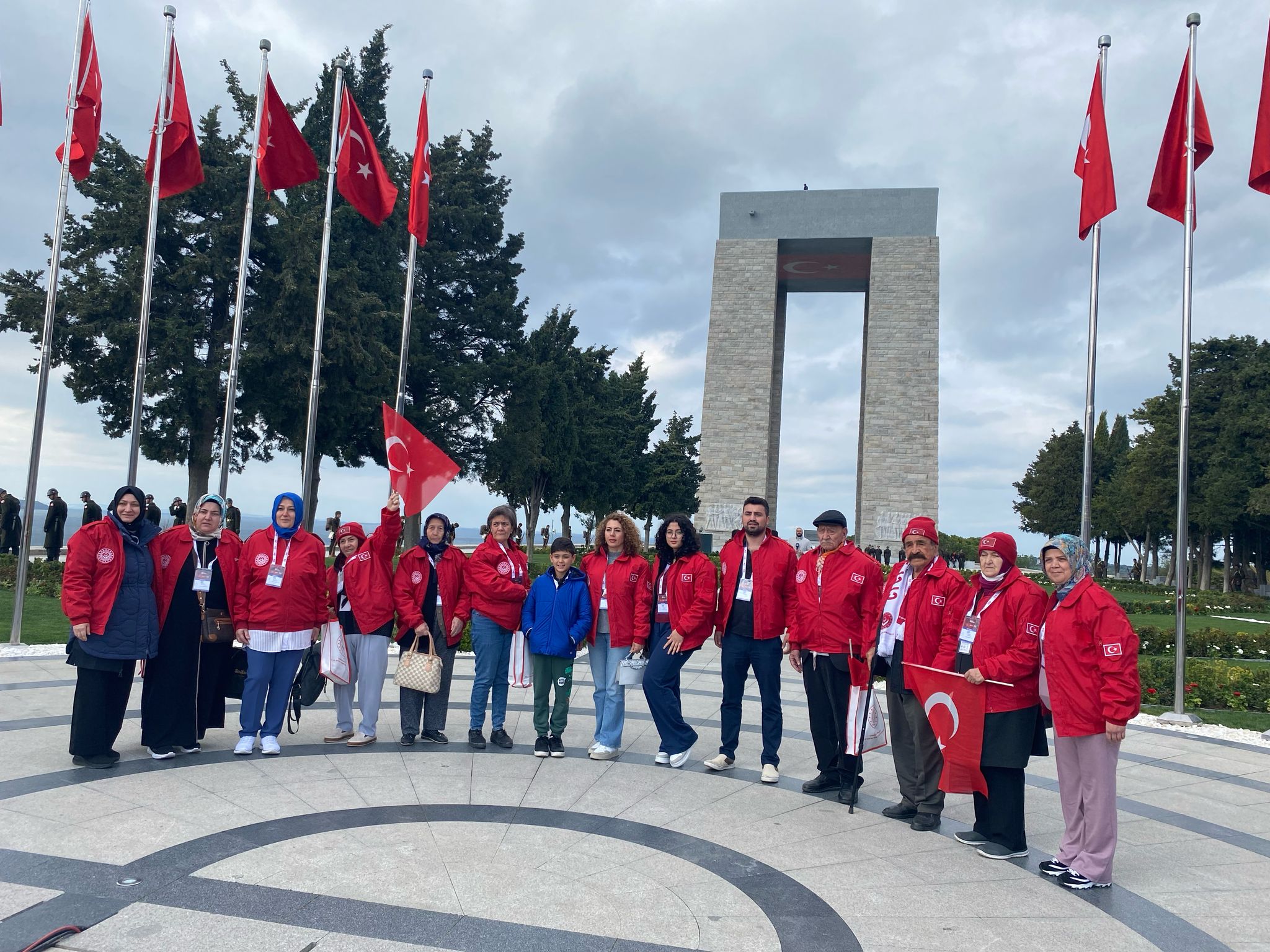 2025 “Aile Yılı” kapsamında 18 Mart Çanakkale Zaferinin Yıldönümü ve Şehitler Günü münasebetiyle Şehit yakınları ve Gazilerimize Çanakkale gezisi düzenlenmiştir.
