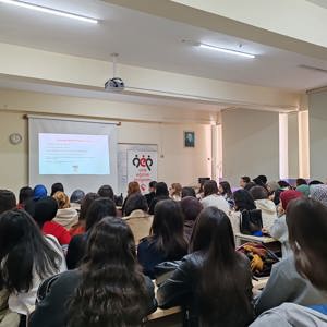 Aile Yılında Trakya Üniversitesi Öğrencilerine” Evlilik Öncesi Eğitim” düzenlendi. - fotoğraf 1