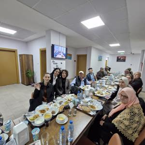 İftar Programı Düzenlendi. - fotoğraf 4