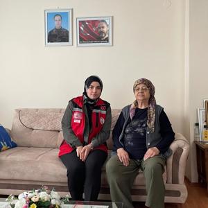 Aile Yılında Şehit Aileleri Ziyaret Edildi. - fotoğraf 16