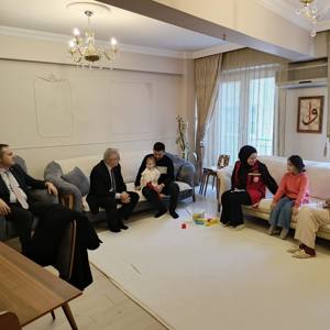 İl Müdürümüz Faruk Uysal, 2025 Aile Yılı Kapsamında Ramazan Ayı Vesilesiyle İnegöl İlçesinde Hane Ziyaretleri Gerçekleştirdi - fotoğraf 6