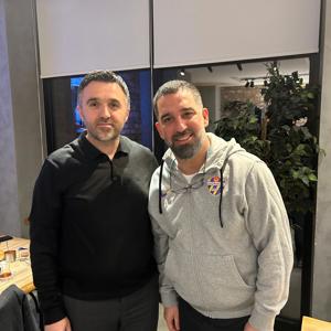 İl Müdürlüğümüze bağlı huzurevlerimiz de bakım hizmeti alan sakinlerimiz Süper Lig takımlarından Eyüpspor kulübü yönetimi ve futbolcuları ile iftar programında bir araya geldiler. - fotoğraf 2