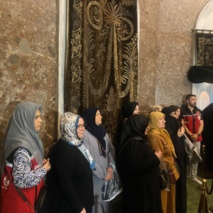 2025 'Aile Yılı' kapsamında Şehit Yakınlarımız ile Hırka-i Şerif, Fatih Sultan Mehmet Türbesi ve Mehmet Emin Tokadi Türbesini ziyaret ediyoruz. - fotoğraf 3