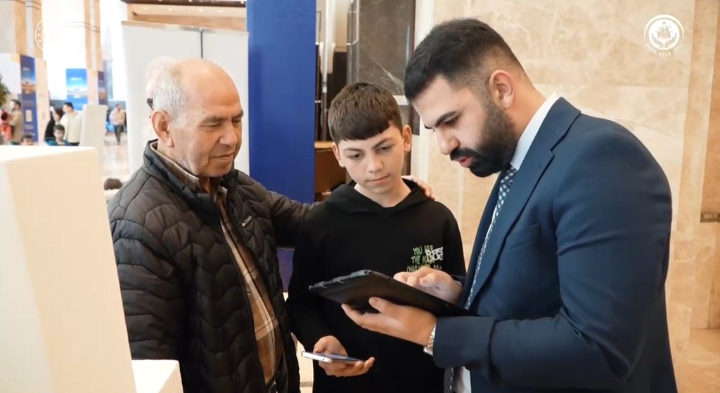 "Külliye'de Ramazan" etkinliklerinde çocukların hayal ettikleri meslekler yapay zeka ile fotoğrafa dönüştürülüyor