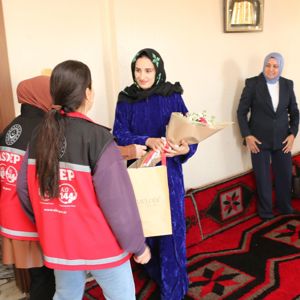 #AileYılı ‘nda  Beşiz Bebekleri Dünyaya Gelen Felhan Ailesine  Daire Başkanlarımızdan Ziyaret… - fotoğraf 6