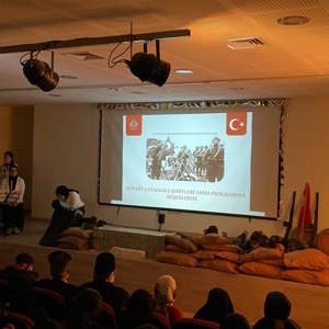 İl Müdürlüğümüze bağlı Sosyal Hizmet Merkezlerimiz tarafından ilçelerimizdeki Kahraman Gazilerimiz ve kıymetli Şehit Yakınlarımız, gençlerimizle buluşmaya devam ediyor. - fotoğraf 2