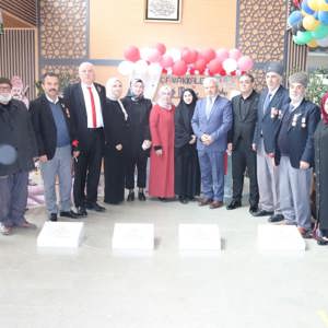 İl Müdürlüğümüze bağlı Sosyal Hizmet Merkezlerimiz tarafından ilçelerimizdeki Kahraman Gazilerimiz ve kıymetli Şehit Yakınlarımız, gençlerimizle buluşmaya devam ediyor. - fotoğraf 9