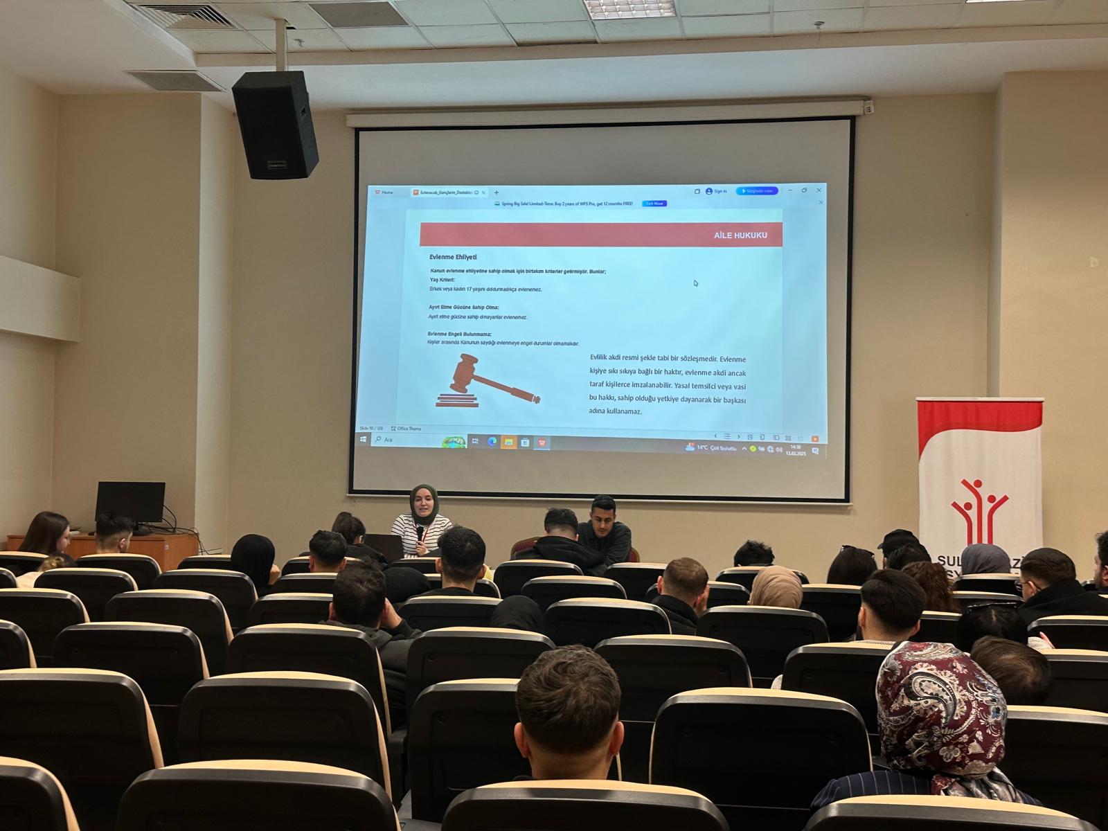 2025 Aile Yılı kapsamında 'Evlenecek Gençlerin Desteklenmesi Projesi' ile Evlilik Kredisi onaylanan çiftlerimize 'Evlilik Öncesi Eğitim Programı' kapsamında eğitimler vermeye devam ediyoruz. 