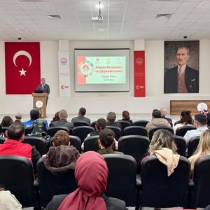 Ailenin Korunması ve Güçlendirilmesi Çalıştayı Gerçekleştirildi. - fotoğraf 7