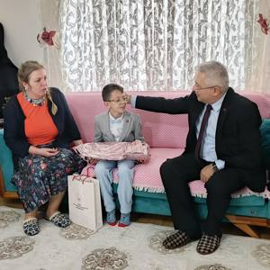 Toplumun Temel Taşı Ailelerimizin Yanında Olmaya Devam Ediyoruz - fotoğraf 2