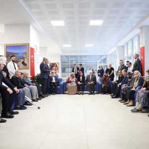 Aile ve Sosyal Hizmetler Bakanımız Göktaş, Kastamonu'da koruyucu ailelerle iftarda buluştu - fotoğraf 8