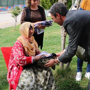 Yaşlılara Saygı Haftası Dolayısıyla Engelsiz Bakım Merkezimizi Ziyaret Ettik. - fotoğraf 2