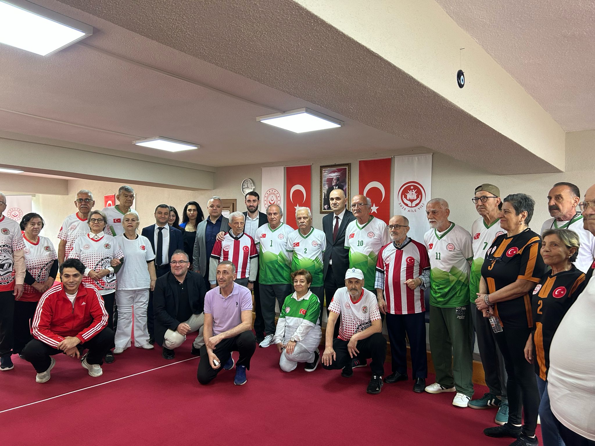 Huzurevleri Bocce Ligine İl Müdürlüğümüze bağlı 7 huzurevimizin katılımıyla start verildi.