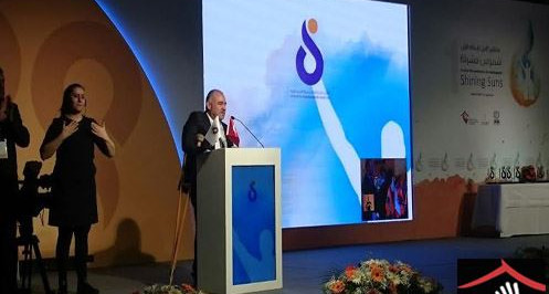 Parlayan Güneşler Konferansı